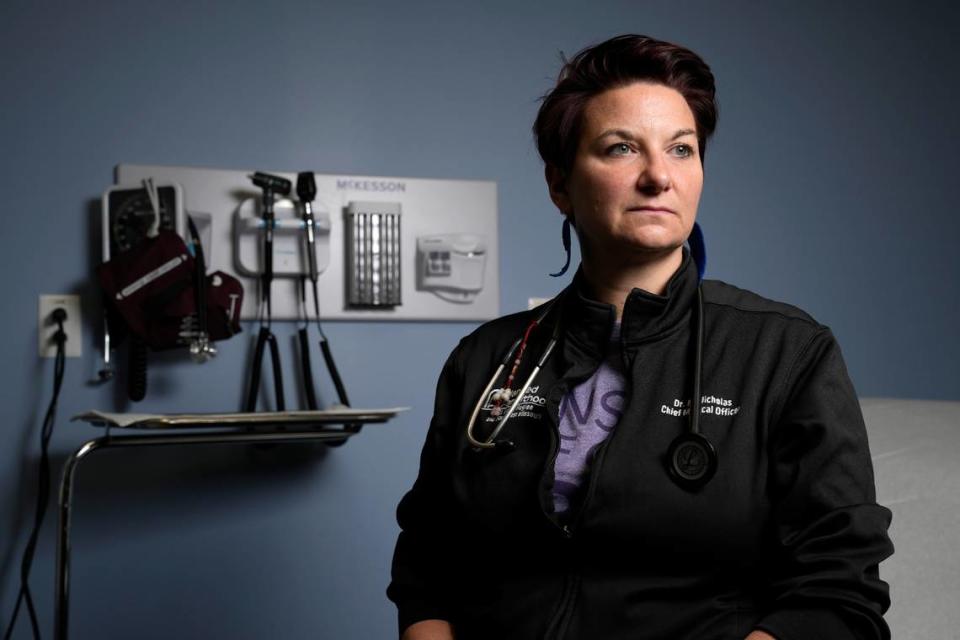 Dr. Colleen McNicholas, chief medical officer at Planned Parenthood of the St. Louis Region and Southwest Missouri (AP Photo/Jeff Roberson) Jeff Roberson/AP