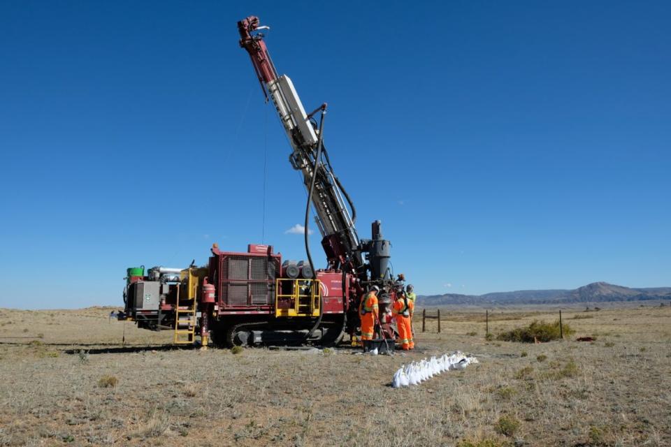 The company’s recent resource update at Halleck Creek of 2.34 billion metric tonnes and 1.42 billion metric tonnes of measured and indicated resources.