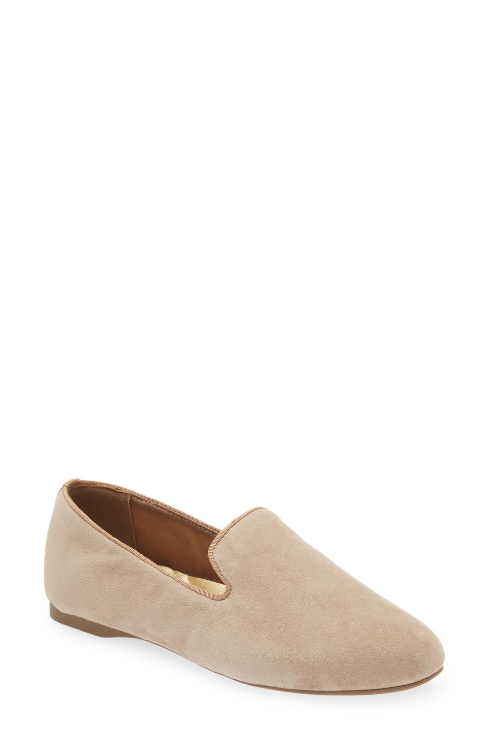 <p><a href="https://go.redirectingat.com?id=74968X1596630&url=https%3A%2F%2Fwww.nordstrom.com%2Fs%2Fbirdies-starling-loafer-women%2F5223598&sref=https%3A%2F%2Fwww.womenshealthmag.com%2Flife%2Fg39877586%2Fbest-shoes-for-standing%2F" rel="nofollow noopener" target="_blank" data-ylk="slk:Shop Now;elm:context_link;itc:0;sec:content-canvas" class="link ">Shop Now</a></p><p>Starling Loafer</p><p>$130.00</p><p>nordstrom.com</p><span class="copyright">Nordstrom</span>