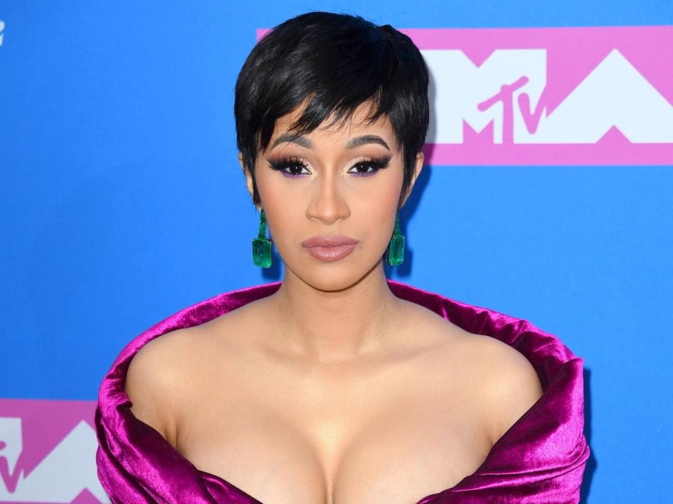 Cardi B threatens to ‘dog walk’ Tomi Lahren again after Fox host mocks 21 Savage over arrest