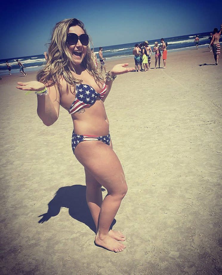 Women are clapping back at fat shamers who say only women of a certain weight should wear bikinis. (Photo: kelkochmann/Twitter)