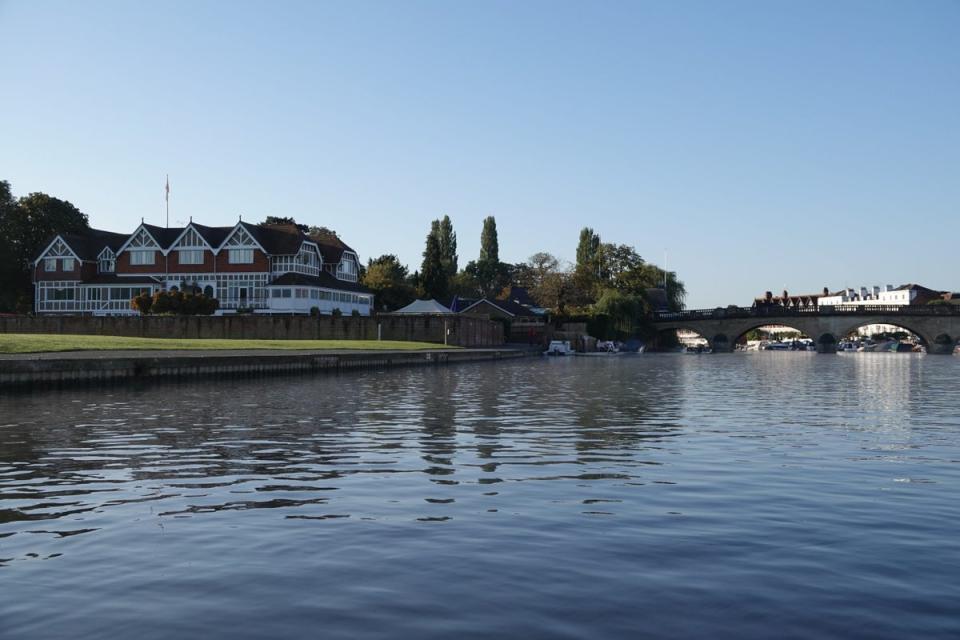 The riverside Leander Club, Henley (Leander Club)