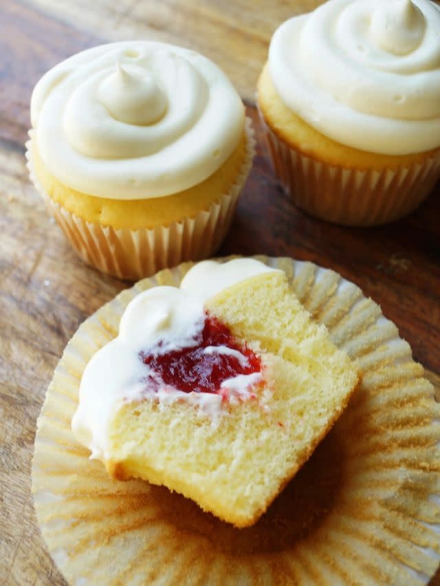 Strawberries and Cream Cupcakes