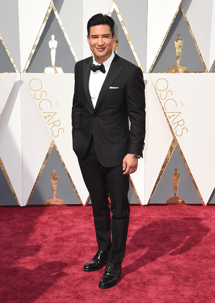 Mario Lopez attends the 88th Annual Academy Awards at the Dolby Theatre on February 28, 2016, in Hollywood, California.(Photo by Jordan Strauss/Invision/AP)