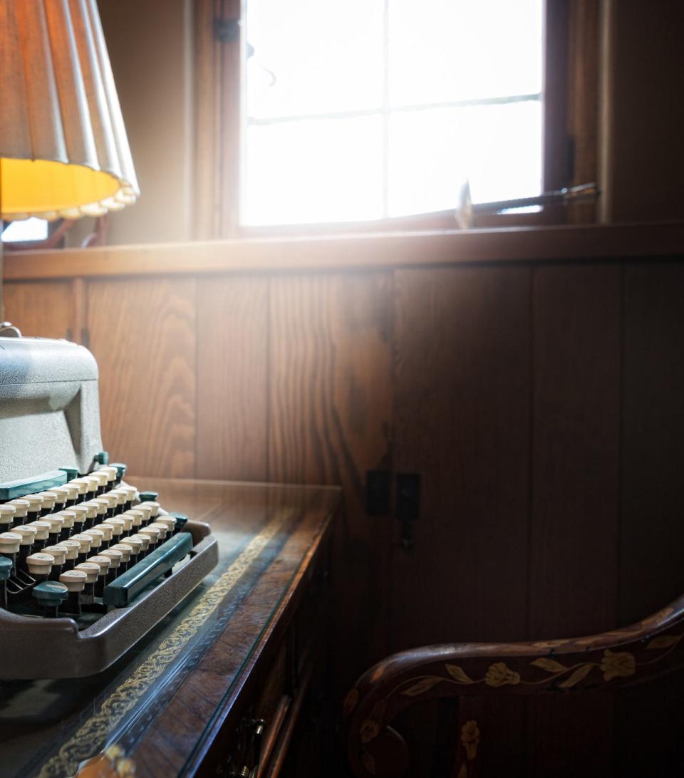 vintage typewriter at desk