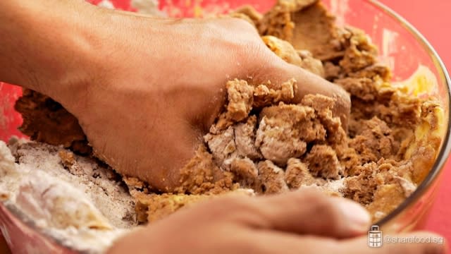 preparing the cookie dough