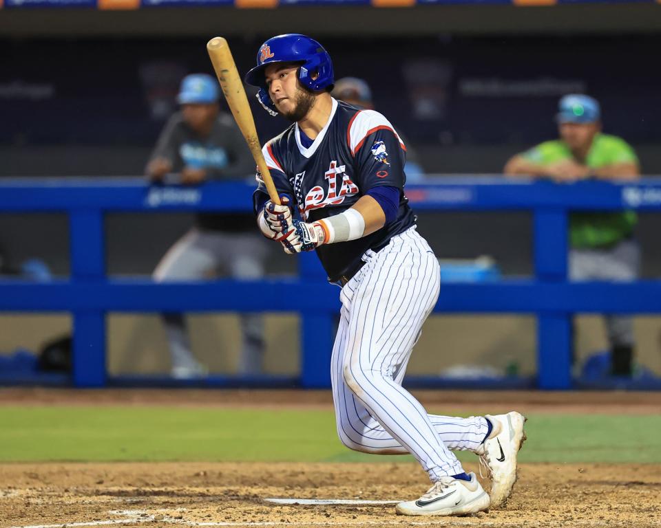 St. Lucie Mets player Ronald Hernandez