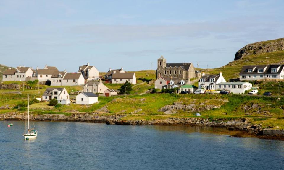 Coast of Lochboisdale, South Uist, ScotlandCoast of Lochboisdale, South Uist, Outer Hebrides, Western Isles, Scotland