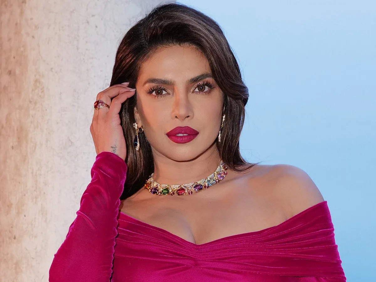 Priyanka Chopra jokes she cut her hair to show off her $43m Bulgari necklace (Getty Images for Bulgari)