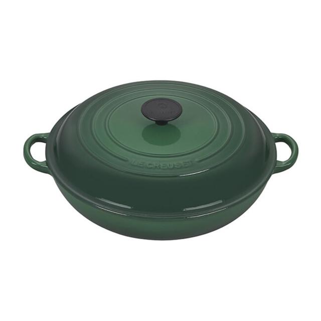 Le Creuset factory sale has deals up to 70% off on Dutch ovens, skillets,  cookware sets 