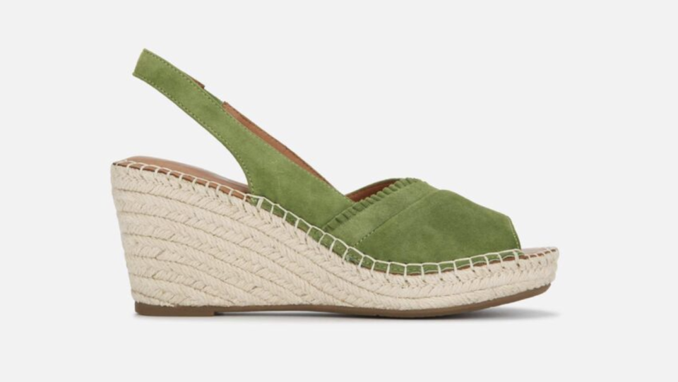 Charli Ruffle Slingback Espadrille Wedge (Credit: Kenneth Cole)