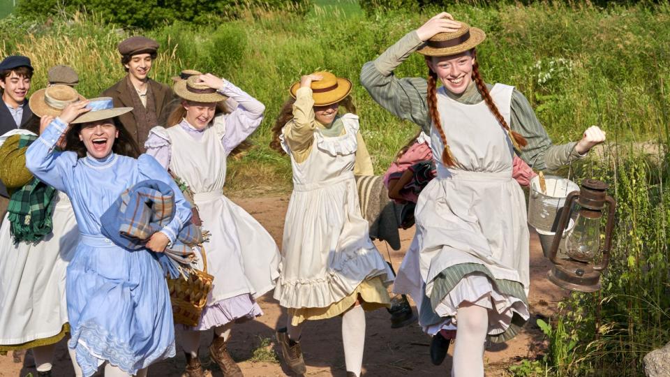 Dalila Bela, Josie Pye, Amybeth McNulty and Kyla Matthews in Anne with an E