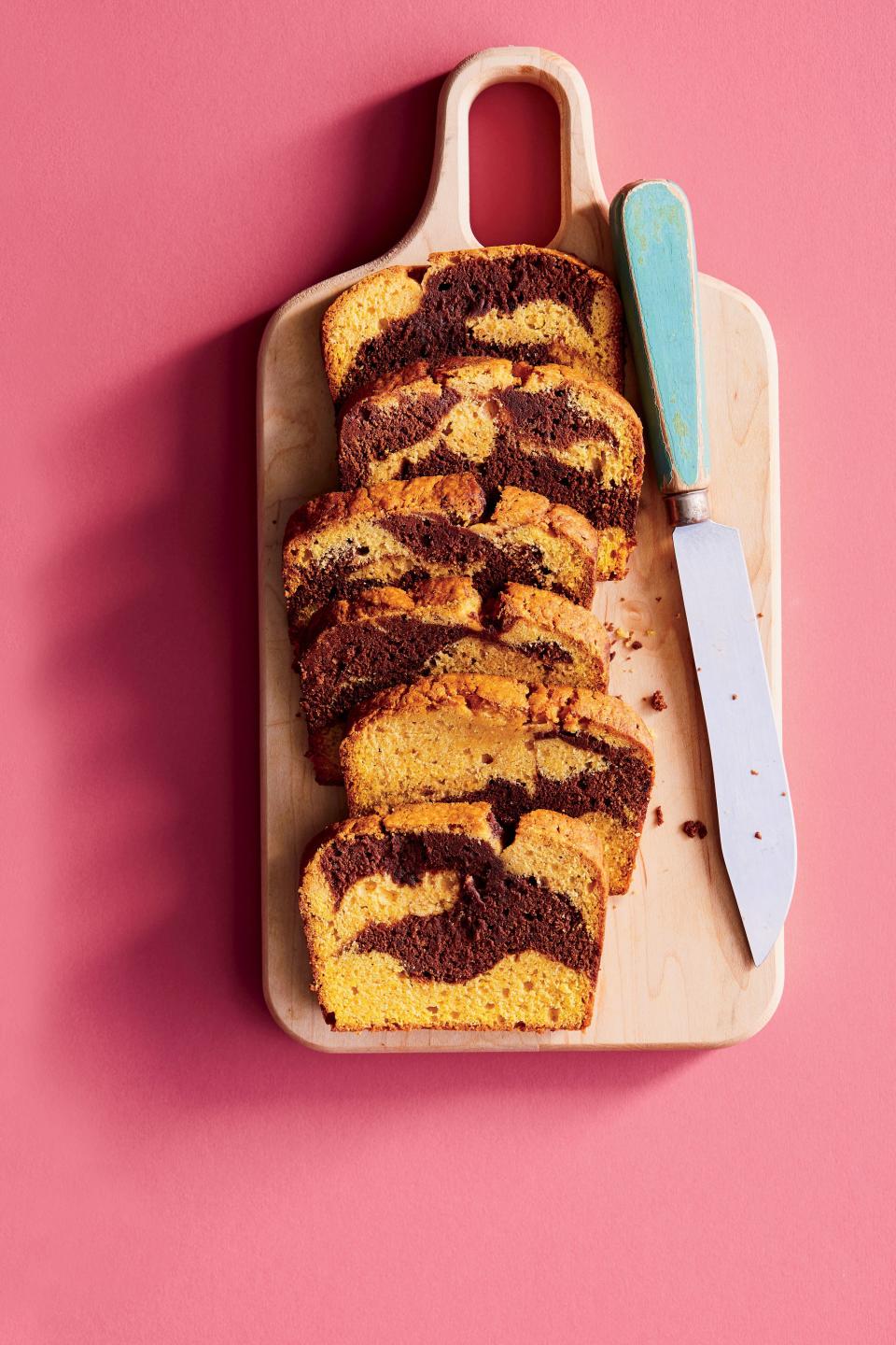 Pumpkin Spice-Chocolate Marble Bread