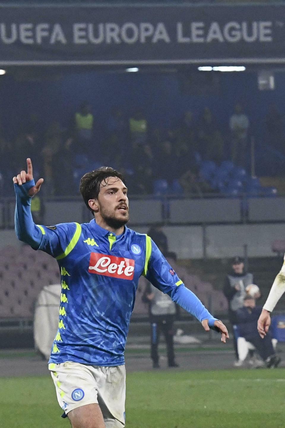 Napoli's Simone Verdi celebrates after scoring during the Europa League soccer match between Napoli and Zurich, at the San Paolo stadium in Naples, Italy, Thursday, Feb. 21, 2019. (Ciro Fusco/ANSA via AP)