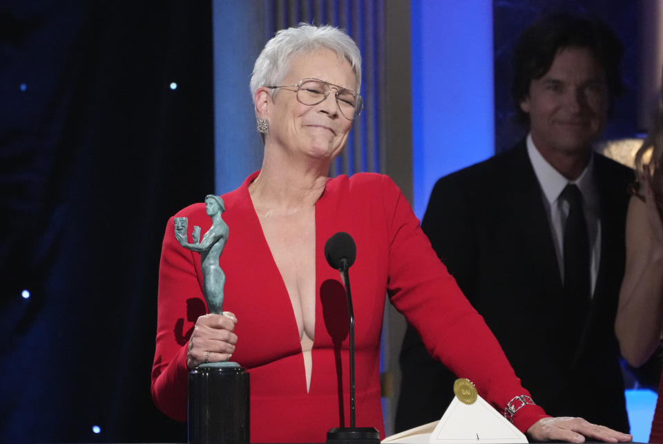 Jamie Lee Curtis accepts the award for outstanding performance by a female actor in a supporting role for "Everything Everywhere All at Once" at the 29th annual Screen Actors Guild Awards on Sunday, Feb. 26, 2023, at the Fairmont Century Plaza in Los Angeles. (AP Photo/Chris Pizzello)