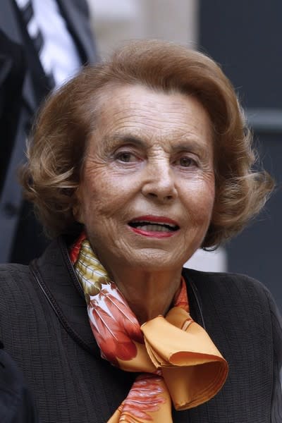<div class="caption-credit"> Photo by: AFP</div><div class="caption-title">Liliane Bettencourt</div>Liliane Bettencourt <br> <br> Net worth: $30 billion <br> Country: France <br> Source of wealth: L'Oreal <br> At age 90, Liliane Bettencourt is the world's richest woman, and enters the top ten list of the world's wealthiest people for the first time since 1999. She and her family own over 30% of L'Oreal, which her father founded. <br>