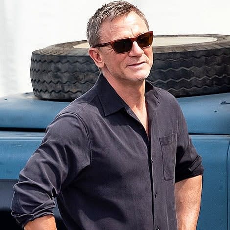 Daniel Craig en el foro del próximo film Bond en Jamaica. Instagram @world.of.craig