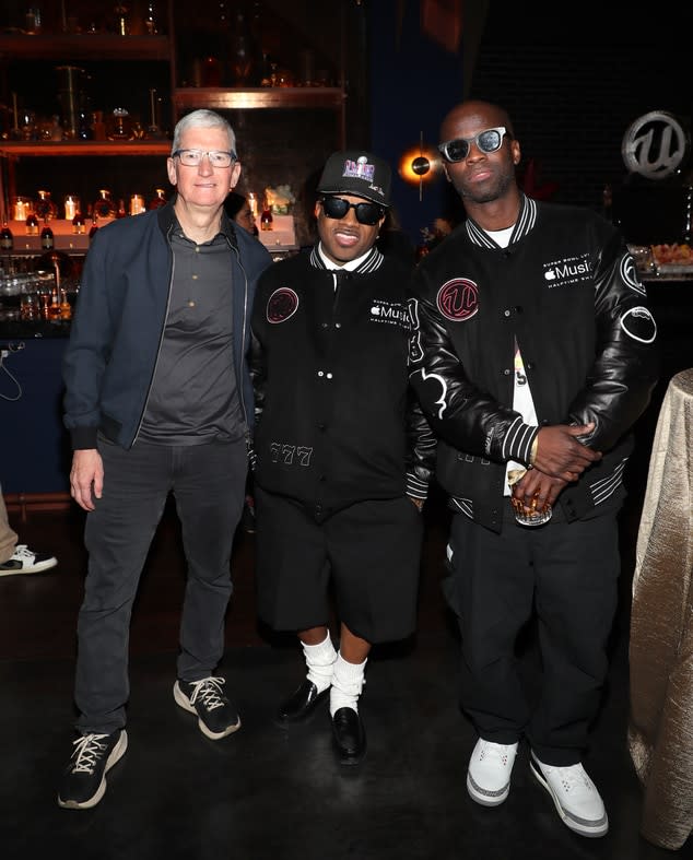 <p>Tim Cook, Jermaine Dupri and Bryan-Michael Cox</p>