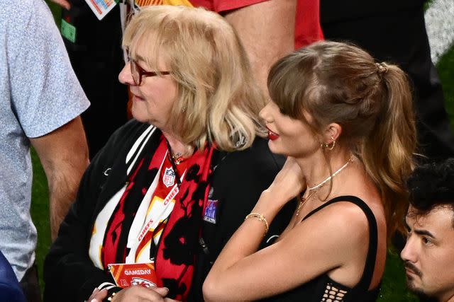 <p>PATRICK T. FALLON/AFP via Getty</p> Donna Kelce and Taylor Swift in Las Vegas in February 2024