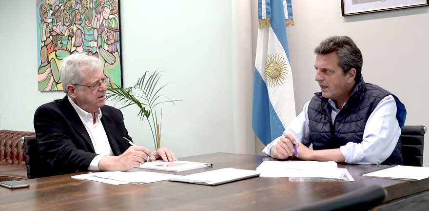 El viceministro de Economía, Gabriel Rubinstein, contestó la argumentación de Cristina Kirchner: dice que las mayores rentabilidades son una consecuencia de la brecha cambiaria