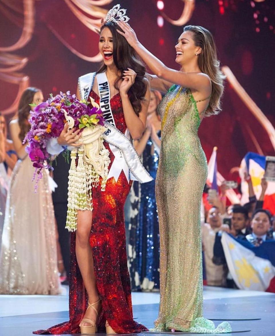 <p>Filipinas no ganaba la corona de de Miss Universo desde 2015, cuando Pia Alonzo fue elegida en el polémico evento donde coronaron por error a la colombiana Ariadna Gutiérrez. <a rel="nofollow noopener" href="https://www.instagram.com/catriona_gray/?hl=en" target="_blank" data-ylk="slk:Foto: Catriona Gray/Instagram;elm:context_link;itc:0;sec:content-canvas" class="link ">Foto: Catriona Gray/Instagram</a> </p>