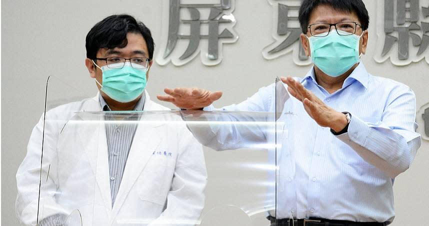 麻醉醫師邱豑慶（左）去年開團購販售額溫槍及耳溫槍，卻有許多消費者投訴測量失準。（圖／報系資料照）