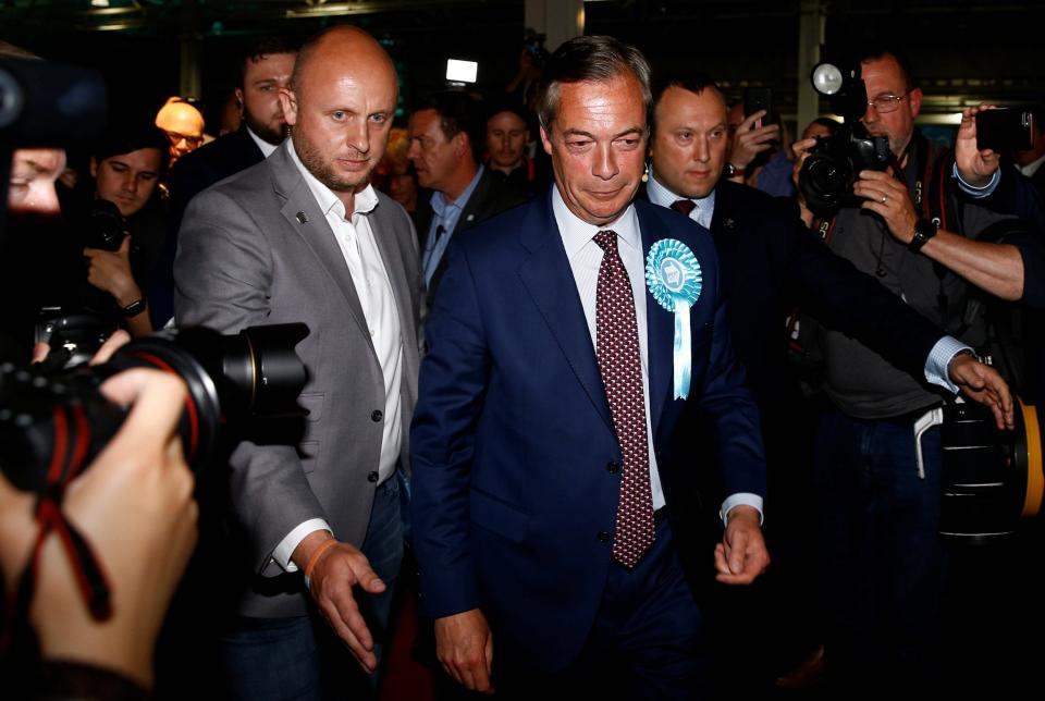 Nigel Farage faces probe 'for failing to disclose payments from Arron Banks'