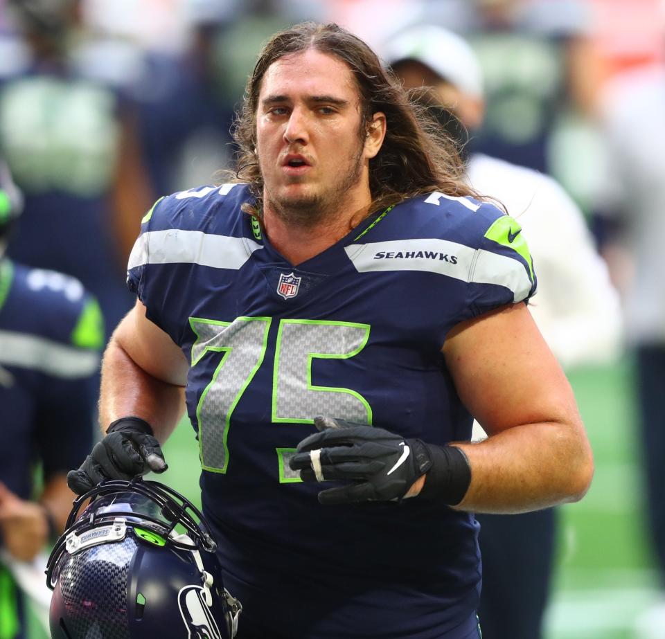 Offensive tackle Chad Wheeler, shown during a Seattle Seahawks game against the San Francisco 49ers on Jan. 3, 2021.