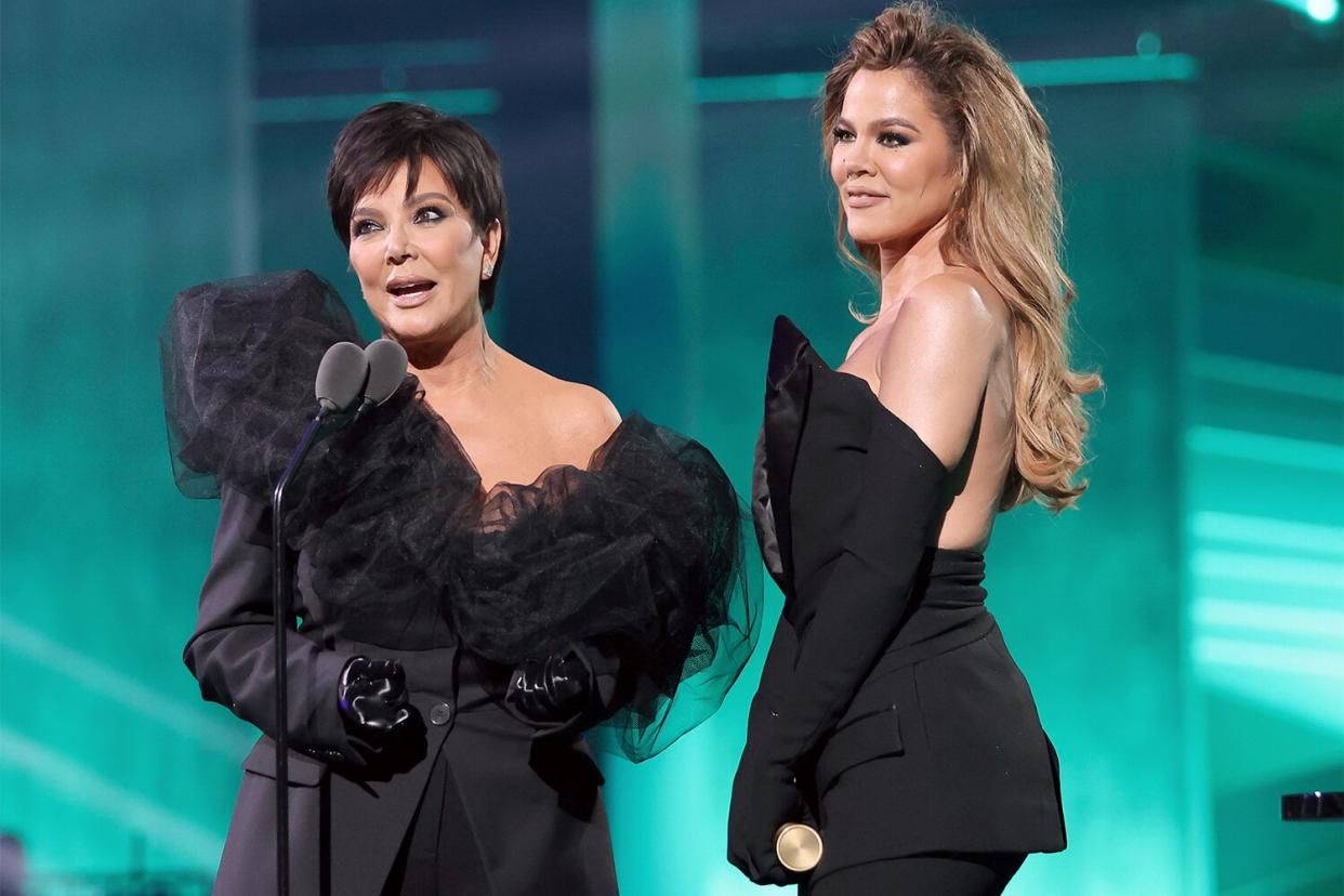 SANTA MONICA, CALIFORNIA - DECEMBER 06: 2022 PEOPLE'S CHOICE AWARDS -- Pictured: (l-r) Kris Jenner and Khloé Kardashian accept the The Reality Show of 2022 award for ‘The Kardashians’ on stage during the 2022 People's Choice Awards held at the Barker Hangar on December 6, 2022 in Santa Monica, California. -- (Photo by Rich Polk/E! Entertainment/NBC via Getty Images)