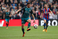 <p>Shane Long in action REUTERS/David Klein </p>