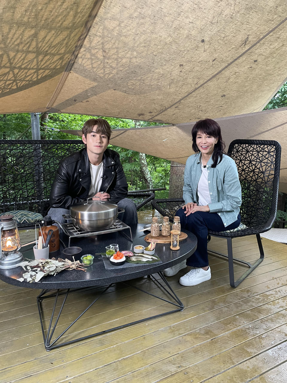 Do姐Jeffrey在河口湖Glamping（HOY TV提供）