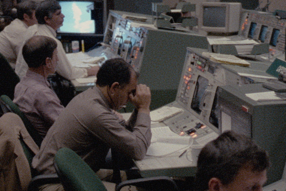 The NASA ground team after the Challenger tragedy (Photo: Public Domain/NASA)