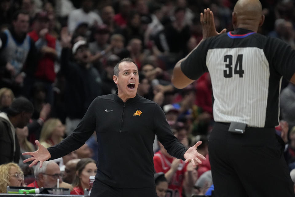 Phoenix Suns head coach Frank Vogel reacts to a call during the second half of an NBA basketball game against the Chicago Bulls, Wednesday, Nov. 8, 2023, in Chicago. (AP Photo/Erin Hooley)