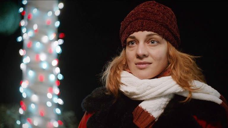 Daniela como Florencia en la película Navidad de Reserva