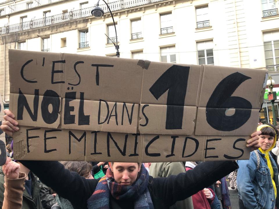 Violences faites aux femmes : les slogans les plus marquants de la marche