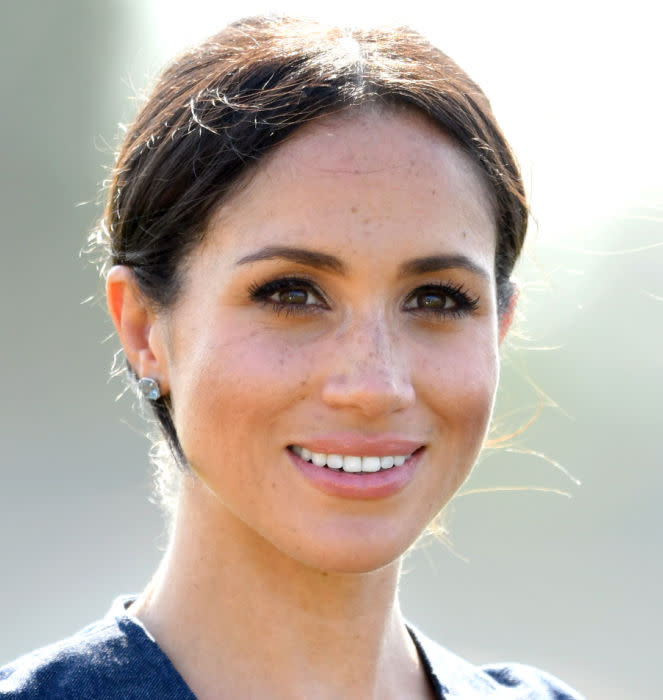 meghan markle birks topaz bee earrings