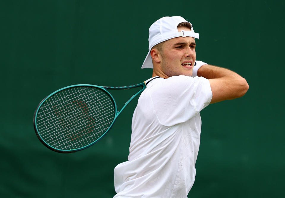 Arthur Fery in action during his first round match against Germany's Daniel Altmaier (REUTERS/Matthew Childs via Beat Media Group subscription)