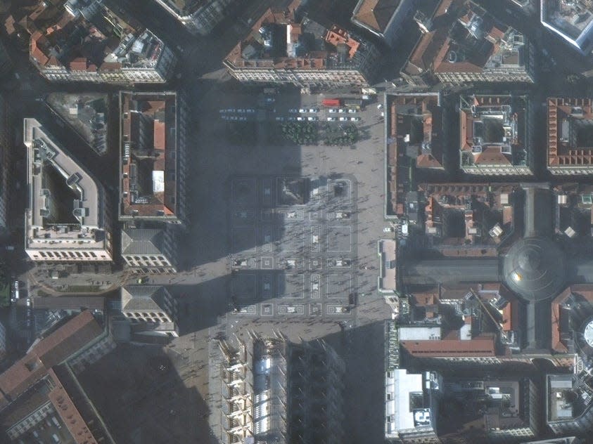 satellite milan duomo before coronavirus