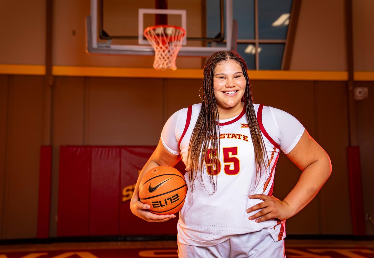 An oddity at Wisconsin: Kohl Center is sold out for women's basketball as  Iowa visits Sunday