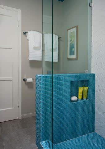 22 Clever and Stylish Shower Niche Ideas