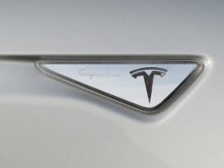 2012 Tesla Model S