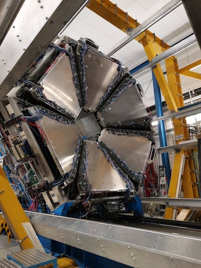 Detector HADES en el GSI Helmholtz Center for Heavy Ion Research en Alemania, el único centro europeo capaz de simular rayos cósmicos. Jesús Ordoño.