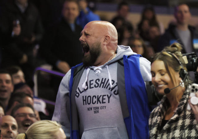 New Jersey Devils to Play at MetLife Stadium in 2024 NHL Stadium Series  Against Philadelphia Flyers - All About The Jersey