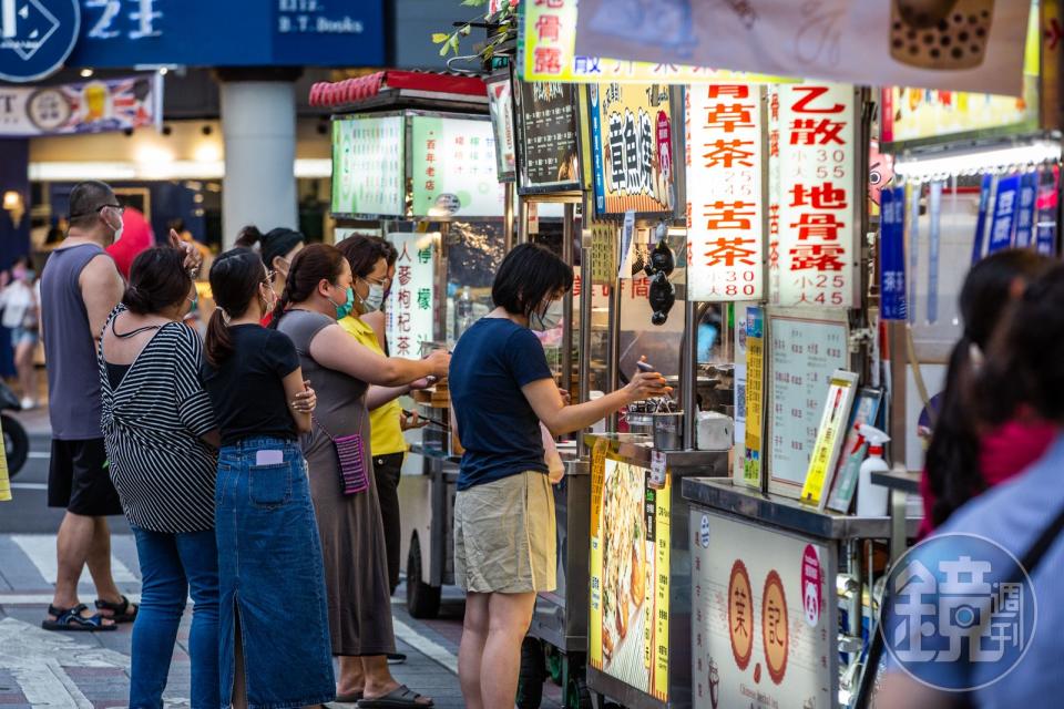 寧夏夜市昨（15日）發布最新新年活動，將舉辦「科目三舞蹈比賽」。（本刊資料照）