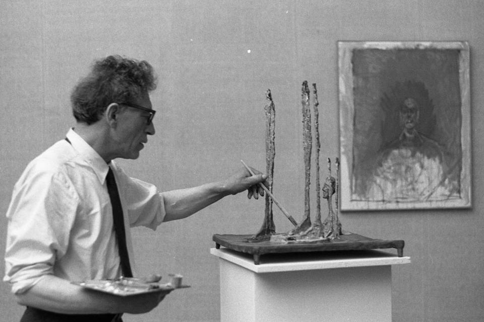 Alberto Giacometti at the Venice Biennale in 1962 (Paolo Monti)