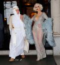 <p>Power couple Michael Douglas and Catherine Zeta-Jones heading out for Halloween as screen legends Lawrence of Arabia and Jean Harlow in New York City give us nostalgia. Stunning!<br></p>