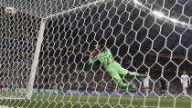 <p>Before dipping it under the crossbar and past Croatia goalkeeper Danjiel Subasic </p>