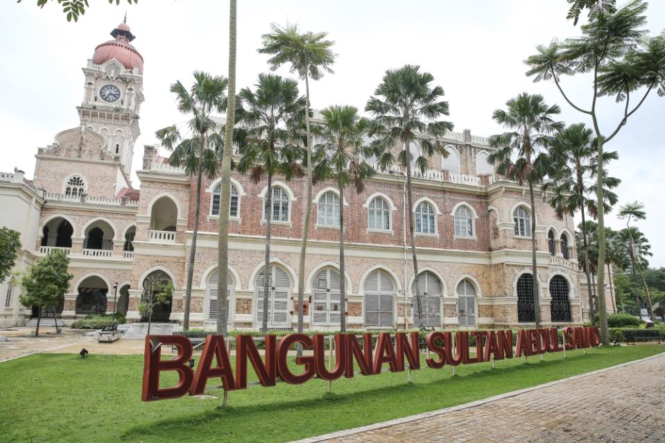 A general view of Bangunan Sultan Abdul Samad is seen in downtown Kuala Lumpur during a media tour November 9, 2023. — Picture by Yusof Mat Isa