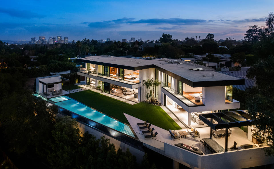 Altman Brothers - Beverly Hills House - Listing - Angelo Drive - Real Estate - Infinity Pool