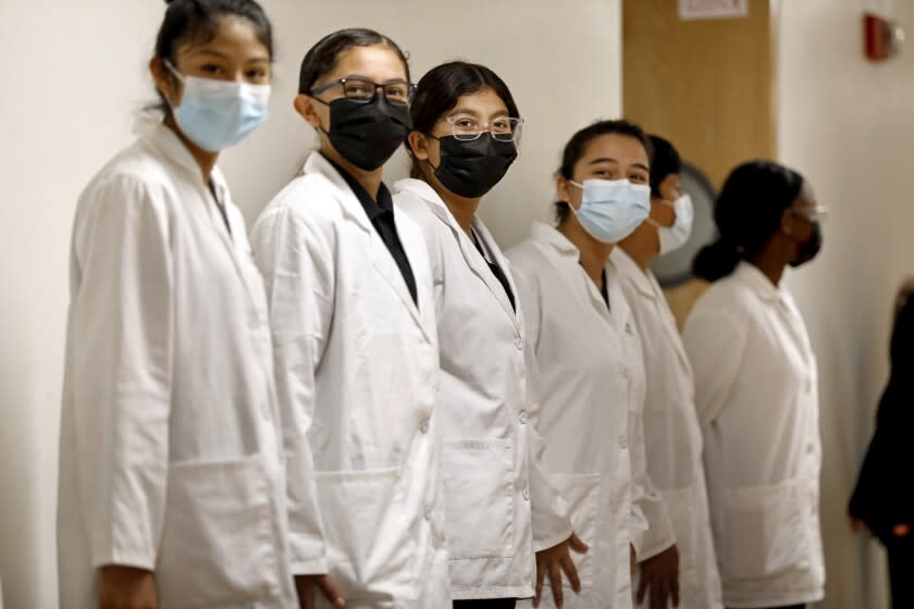 Students from King/Drew Magnet High School of Medicine and Science